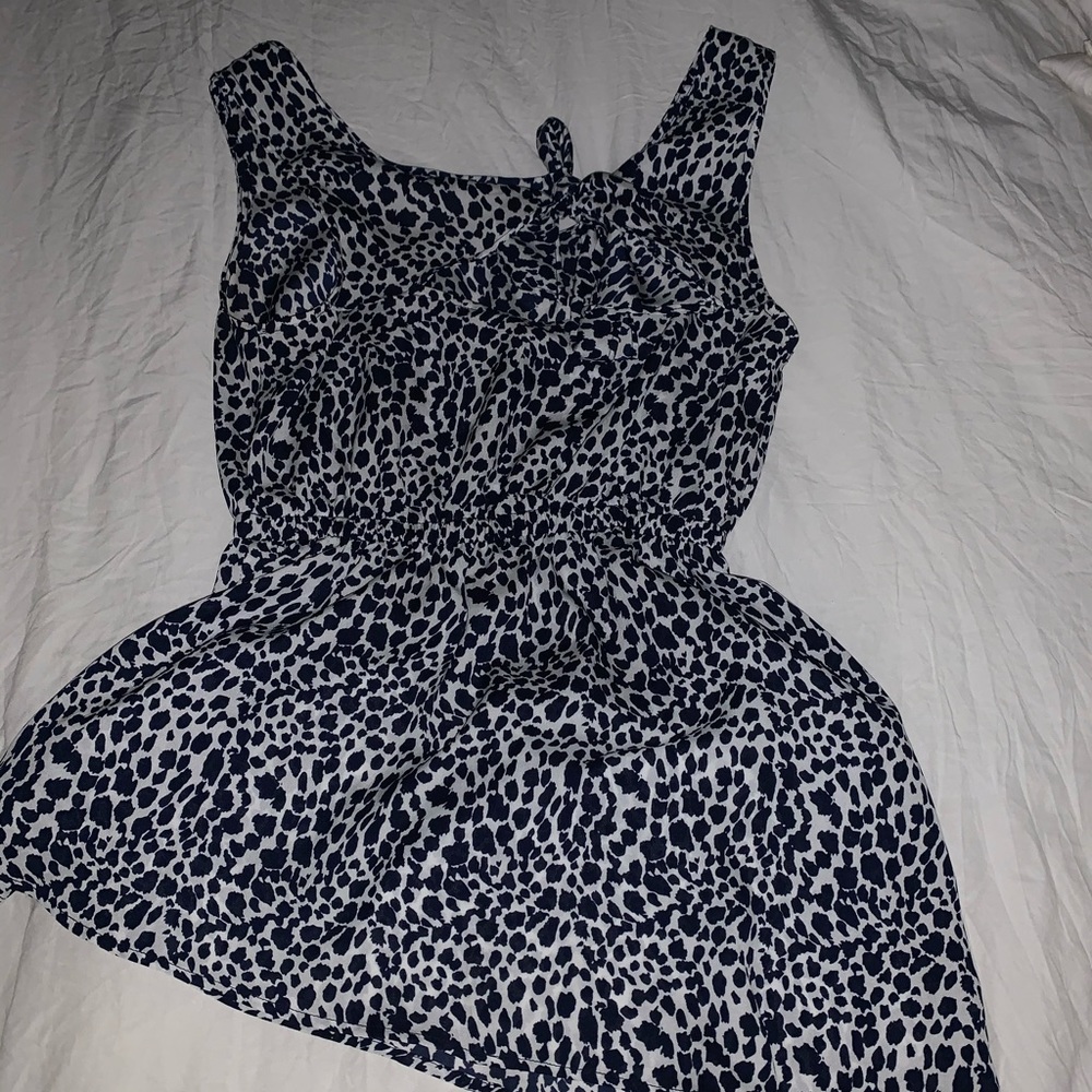 Blue spotted shirt tank top